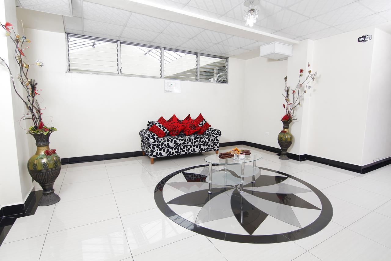 Hotel Flor De Liz Γκουαγιακίλ Εξωτερικό φωτογραφία